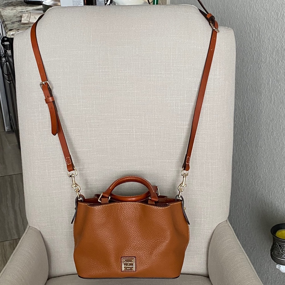 Dooney & Bourke mini-Barlow